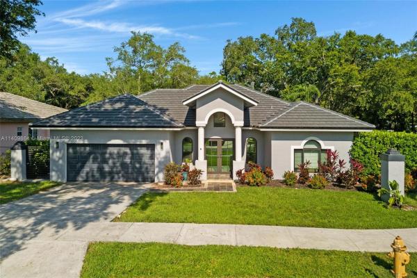 Dadelandwoods, 9802 SW 77th Pl, Kendall, Florida 33156, image 1