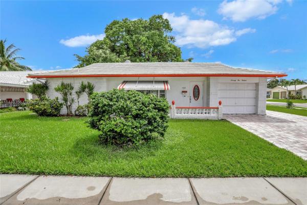 Forsythe Colony 16, 7513 NW 70th Ave, Tamarac, Florida 33321, image 1