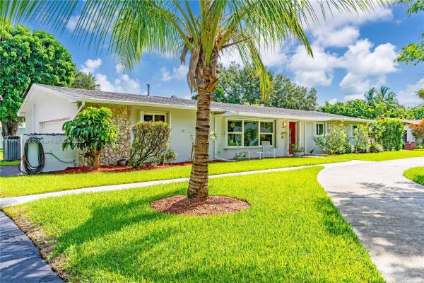 Coral Reef Estates, 8845 SW 154th Ter, Palmetto Bay, Florida 33157, image 1