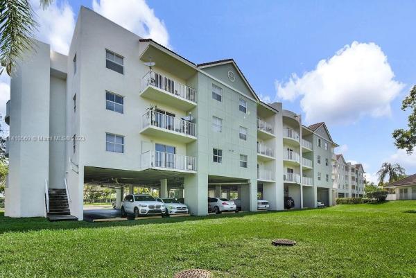Saga Bay Gardens, 8200 SW 210th St #109, Cutler Bay, Florida 33189, image 1