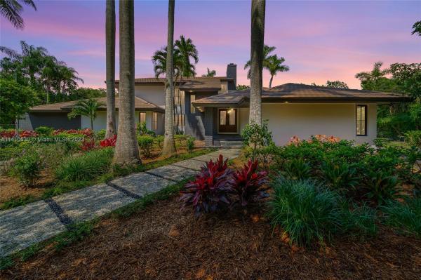 Van Haven Estates, 10205 SW 68th Ct, Pinecrest, Florida 33156, image 1