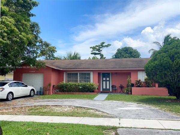 Pine Lake, 11010 SW 160th St, Palmetto Estates, Florida 33157, image 1