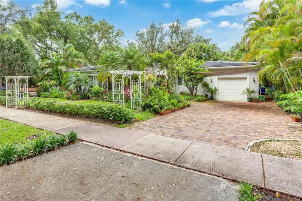 Granada, 1414 Lisbon St, Coral Gables, Florida 33134, image 1