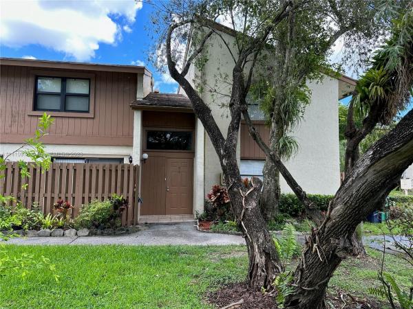 Greenglades, 10625 SW 113th Pl #B, Kendall, Florida 33176, image 1