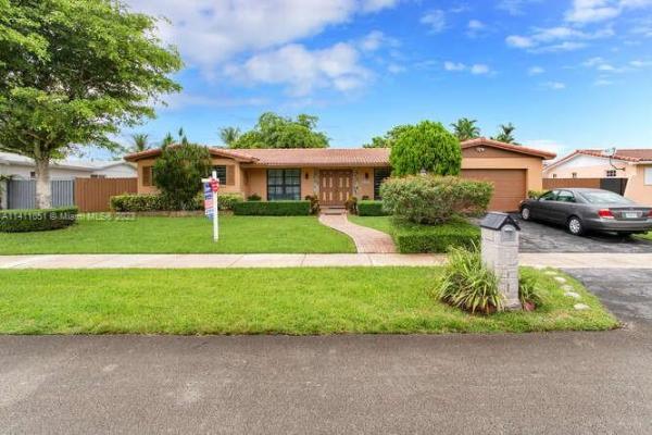 Kendale Lakes No HOA, 14241 SW 74th Ter, Kendale Lakes, Florida 33183, image 2