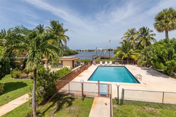 Shore Side, 720 N Dixie Hwy #205, Lantana, Florida 33462, image 1