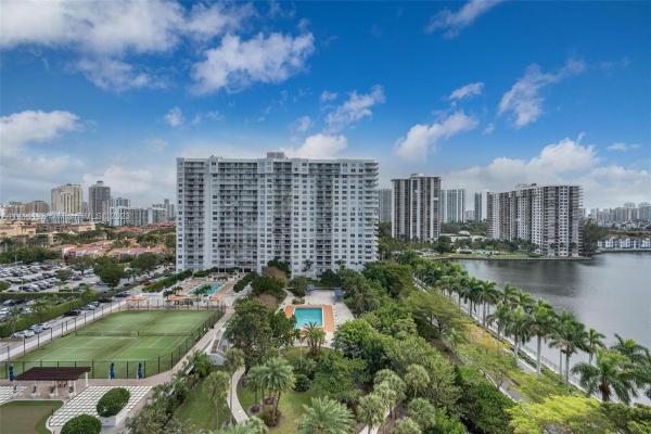 Admirals Port West, 2801 NE 183rd St #1212W, Aventura, Florida 33160, image 2