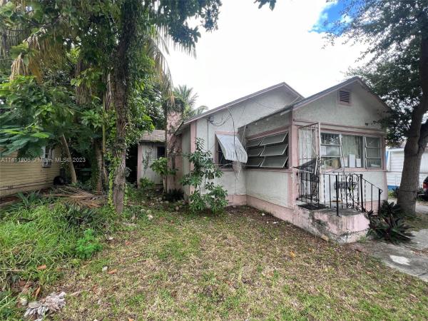 Dixie Highway, 267 NE 57th St, Miami, Florida 33137, image 1