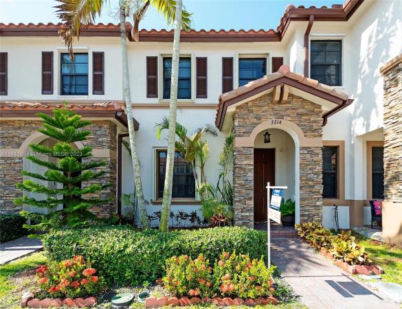 Martinique At Oasis, 3214 SE 6th St, Homestead, Florida 33033, image 1