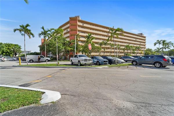 Daisy Gardens, 1750 NE 191st St #605-1, Ojus, Florida 33179, image 1