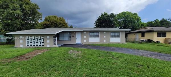 Carol City, 2921 NW 189th St, Miami Gardens, Florida 33056, image 2