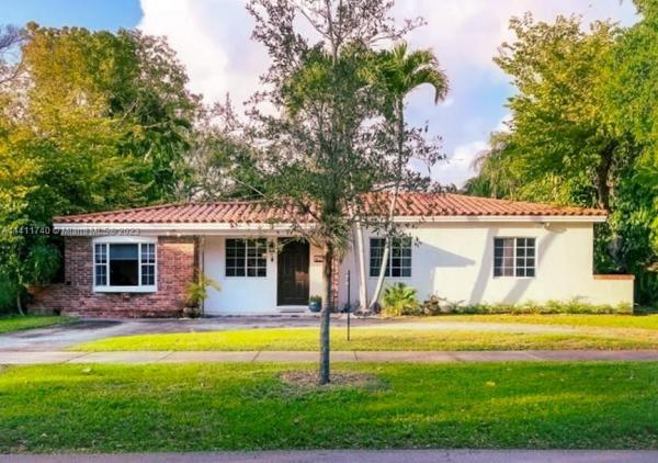 Riviera, 421 Amalfi Ave, Coral Gables, Florida 33146, image 2
