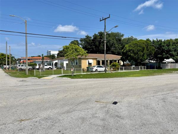 Twelfth Street Manors, 100 NW 35th Ave, Miami, Florida 33125, image 1