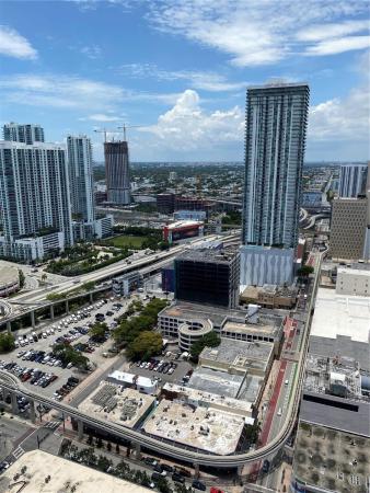 Centro, 151 SE 1st St #3411, Miami, Florida 33131, image 2