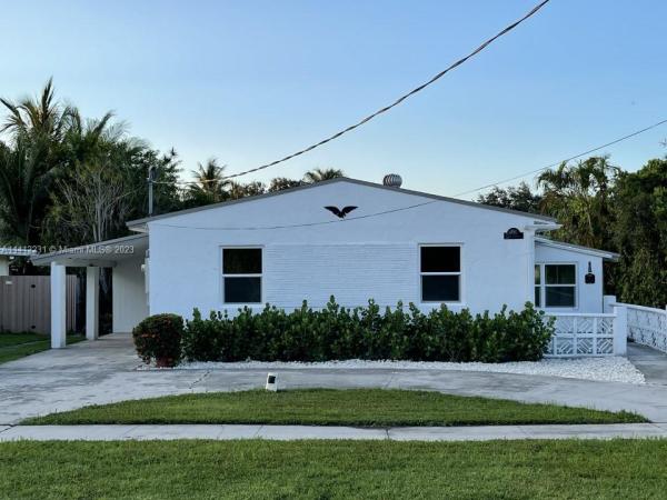 Look Homesites, 2615 Liberty St, Hollywood, Florida 33020, image 1