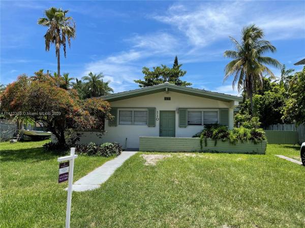 Tropical Isle Homes, 110 Hampton Ln, Key Biscayne, Florida 33149, image 2
