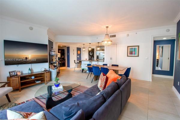 Downtown Dadeland, 7270 N Kendall Dr #B306, Kendall, Florida 33156, image 1