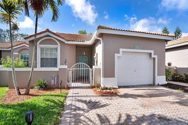 Regency Homes At Fairway Isles, 7420 S Aragon Blvd, Sunrise, Florida 33313, image 1