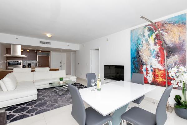 Icon Brickell Tower 3, 485 Brickell Ave #3507, Miami, Florida 33131, image 1