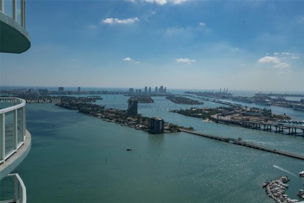 Quantum On The Bay, 1900 N Bayshore Dr #4503, Miami, Florida 33132, image 2