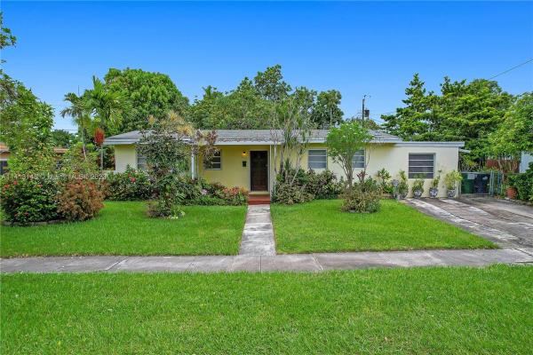 Coral Park Estates, 8930 SW 21st St, Westchester, Florida 33165, image 2