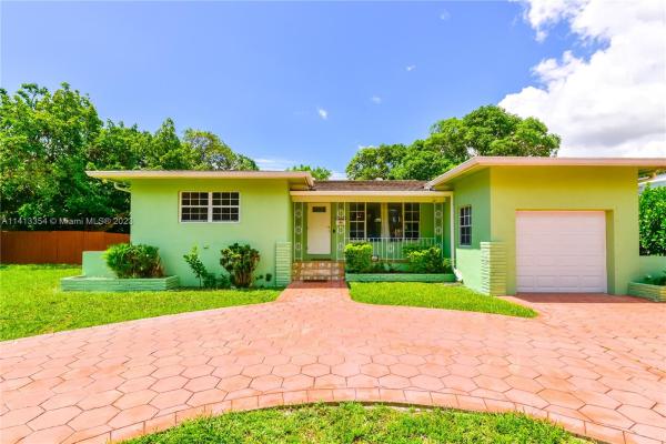 Elbaroda Grove, 830 NE 129th St, North Miami, Florida 33161, image 1