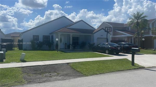 American Homes, 15395 SW 144th Ct, Richmond West, Florida 33177, image 1