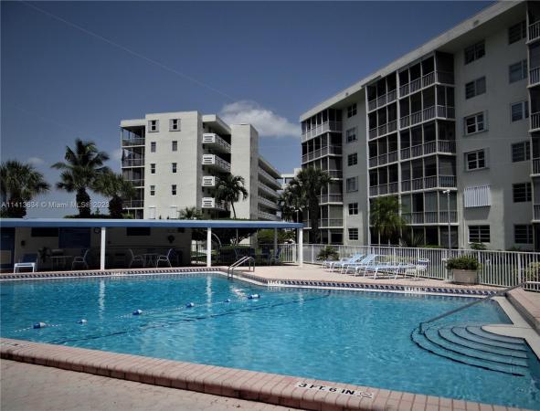 Point East, 3030 Marcos Dr #T115, Aventura, Florida 33160, image 2
