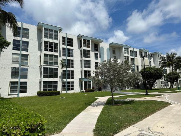 Avila North, 17560 Atlantic Blvd #409, Sunny Isles Beach, Florida 33160, image 1