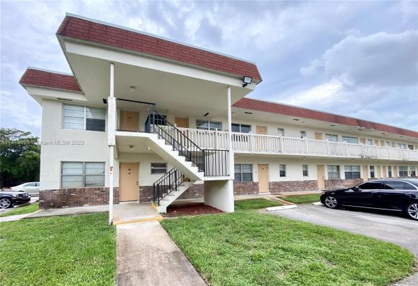 Marlboro Estates, 4163 SW 67th Ave #206C, Davie, Florida 33314, image 1