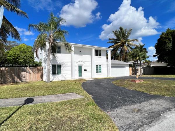 Eureka Drive Estates, 8195 SW 184th Ter, Cutler Bay, Florida 33157, image 1