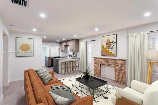 Irons Manor, 850 NE 127th St, North Miami, Florida 33161, image 1