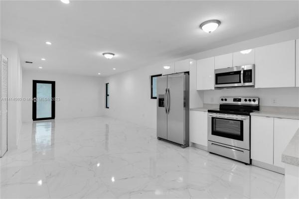 Para Villa Heights, 6938 NW 20th Ave #1, Gladeview, Florida 33147, image 1