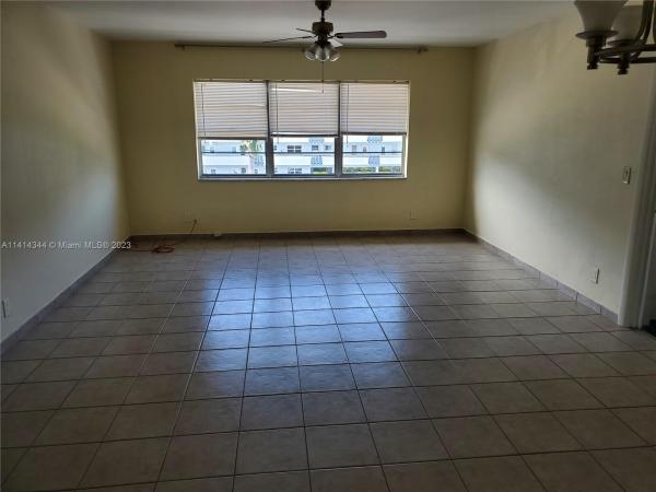Seventeenth Green, 1450 Atlantic Shores Blvd #321, Hallandale Beach, Florida 33009, image 1