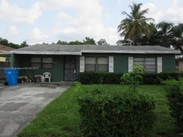 Hyde Park, 4025 SW 26th St, West Park, Florida 33023, image 1