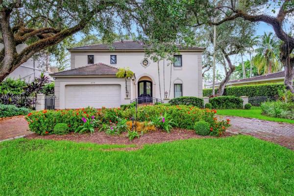 Coral Gables Country Club, 4716 University Dr, Coral Gables, Florida 33146, image 1