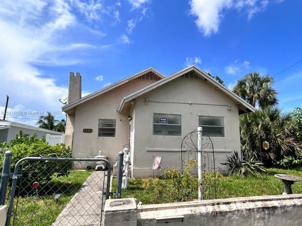 Fulford By The Sea, 1683 NE 168th St, North Miami Beach, Florida 33162, image 2