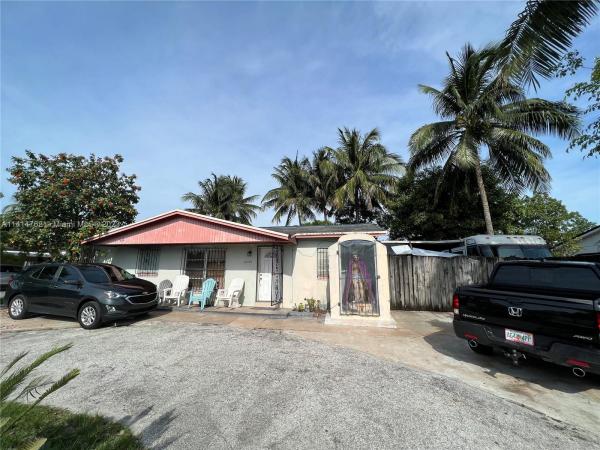 Carol City, 18700 NW 47th Ave, Miami Gardens, Florida 33055, image 2