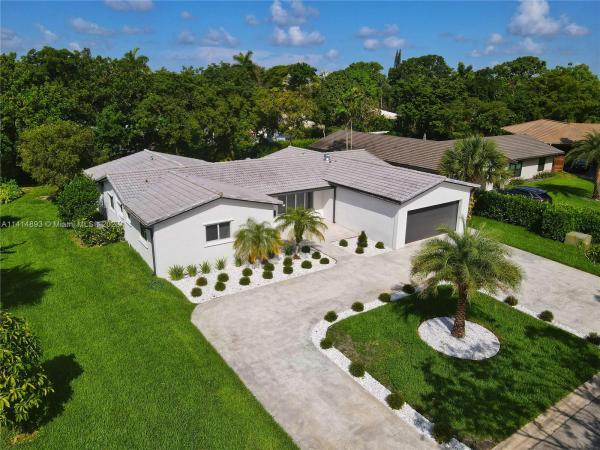 Coral Springs Lakes, 3730 NW 101st Ave, Coral Springs, Florida 33065, image 1