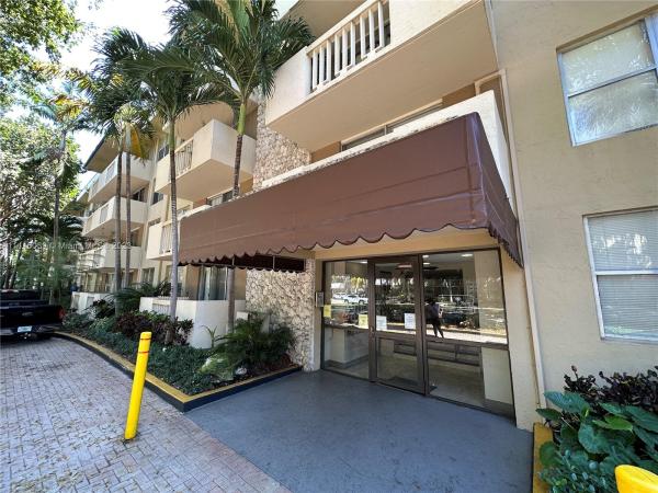 Bayview Palms, 1800 Sans Souci Blvd #221, North Miami, Florida 33181, image 1
