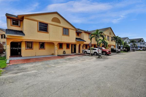International Princess, 1645 SW 122nd Ave #10-1, Tamiami, Florida 33175, image 1