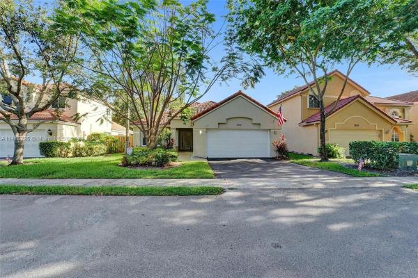 Oak Park, 2669 Oak Park Cir, Davie, Florida 33328, image 1