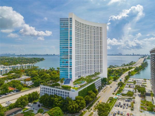 Blue On The Bay, 601 NE 36th St #1612, Miami, Florida 33137, image 1