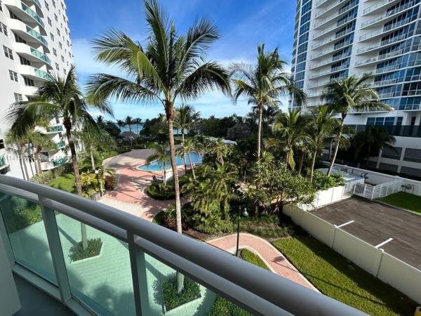 The Residences On Hollywood Beach, 3001 S Ocean Dr #325, Hollywood, Florida 33019, image 2
