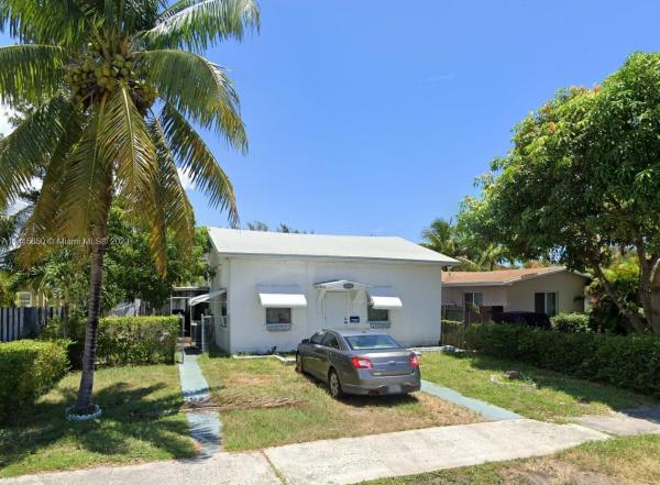 Chattanooga Park, 1715 Mckinley St, Hollywood, Florida 33020, image 1