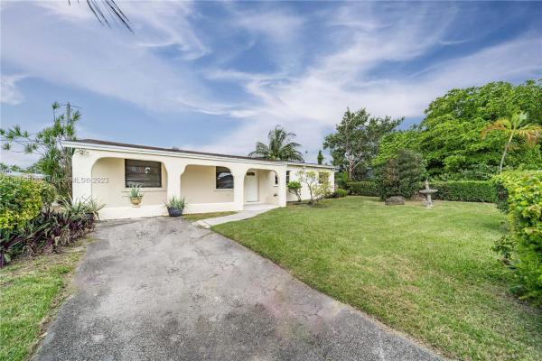 East Dixie Park, 11073 SW 224th St, Goulds, Florida 33170, image 1