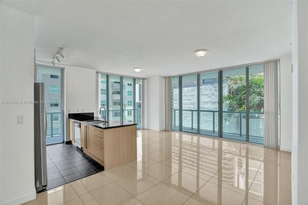 Axis On Brickell North, 1111 SW 1st Ave #1220-N, Miami, Florida 33130, image 1