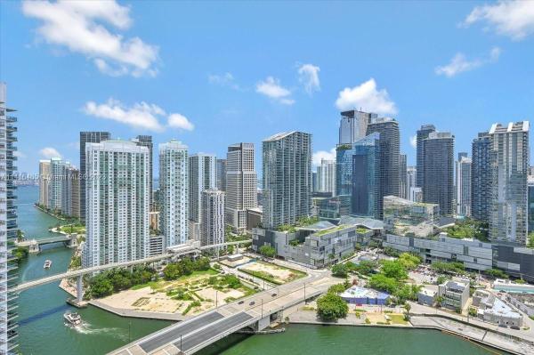 The Ivy At Riverfront, 90 SW 3rd St #3503, Miami, Florida 33130, image 2