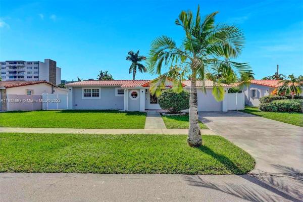 Gulfstream Estates, 1116 NE 5th St, Hallandale Beach, Florida 33009, image 1
