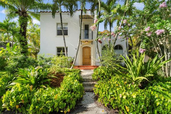Acadia, 636 NE 70th St, Miami, Florida 33138, image 1